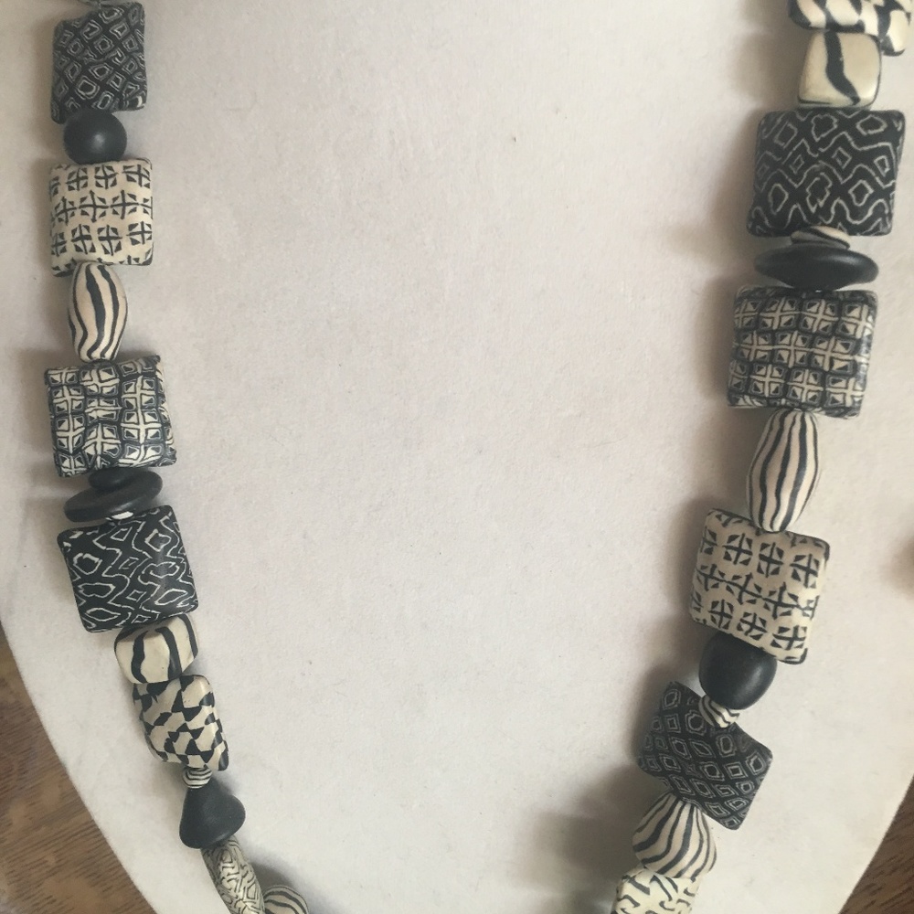 21" total black white poly handmade necklace